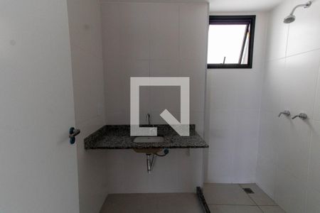 Banheiro de kitnet/studio à venda com 1 quarto, 39m² em Ingá, Niterói