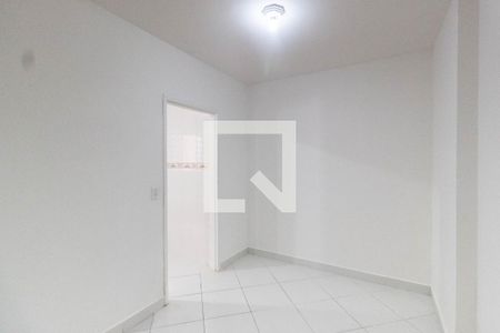 Sala / Quarto de casa para alugar com 1 quarto, 45m² em Vila Bela Vista (zona Norte), São Paulo