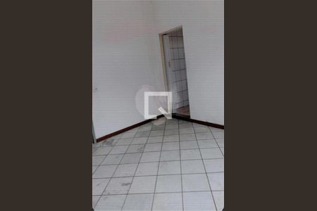 Casa à venda com 3 quartos, 150m² em Vila Bancaria, Guarulhos