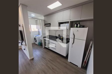 Apartamento à venda com 2 quartos, 64m² em Vila Castelo, São Paulo