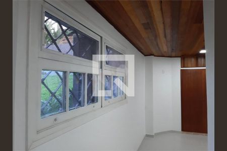 Casa à venda com 6 quartos, 240m² em Barro Branco (Zona Norte), São Paulo