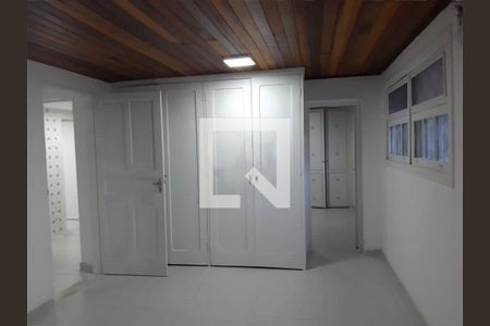 Casa à venda com 6 quartos, 240m² em Barro Branco (Zona Norte), São Paulo