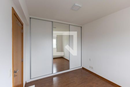 Quarto 2 de apartamento para alugar com 2 quartos, 69m² em Vila da Serra, Nova Lima