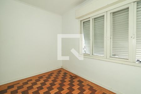 Quarto 2 de apartamento para alugar com 4 quartos, 96m² em Navegantes, Porto Alegre