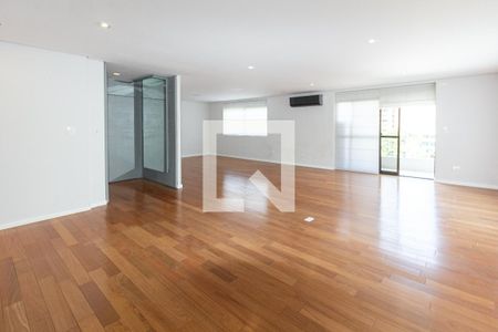 Sala de apartamento à venda com 3 quartos, 186m² em Vila Uberabinha, São Paulo