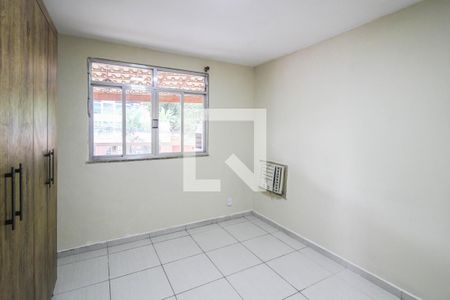 Quarto de apartamento para alugar com 1 quarto, 75m² em Moquetá, Nova Iguaçu