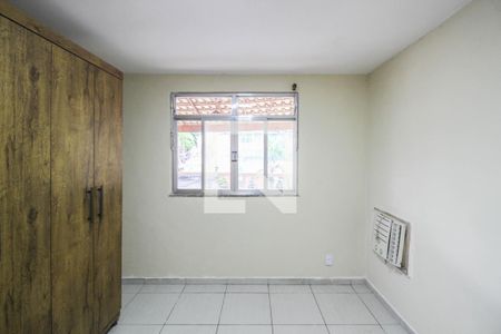 Quarto de apartamento para alugar com 1 quarto, 75m² em Moquetá, Nova Iguaçu