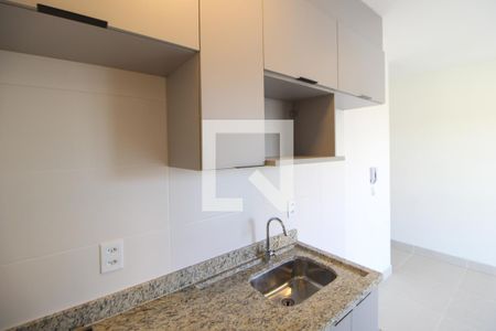 Sala / Cozinha de apartamento para alugar com 1 quarto, 27m² em Jardim São Paulo, São Paulo