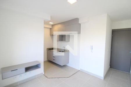 Sala / Cozinha de apartamento para alugar com 1 quarto, 27m² em Jardim São Paulo, São Paulo