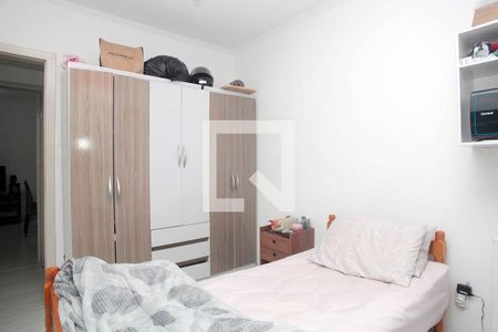 Quarto 2 de apartamento para alugar com 2 quartos, 70m² em São Geraldo, Porto Alegre