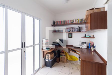 Escritório de casa para alugar com 3 quartos, 270m² em Vila Yara, Osasco