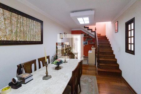 Sala de casa para alugar com 3 quartos, 270m² em Vila Yara, Osasco