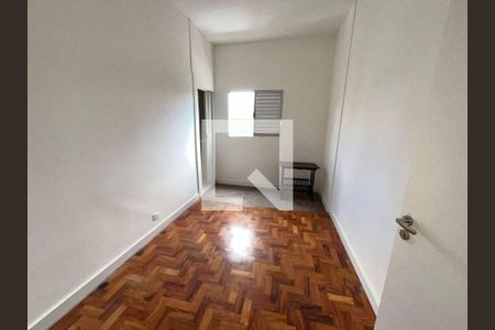 Casa à venda com 3 quartos, 100m² em Vila Gumercindo, São Paulo