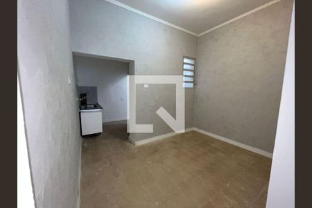 Casa à venda com 3 quartos, 100m² em Vila Gumercindo, São Paulo