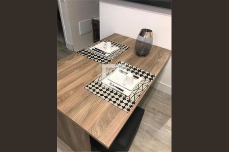 Apartamento à venda com 1 quarto, 48m² em Santo Amaro, São Paulo