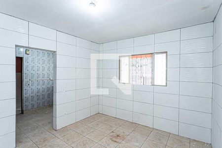 Sala de casa para alugar com 2 quartos, 70m² em Jardim Maracana, São Paulo