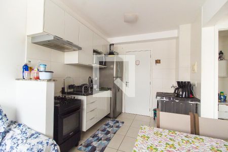 Sala de apartamento para alugar com 2 quartos, 32m² em Vila Nova Curuca, São Paulo