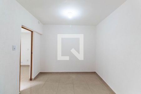 Quarto de casa para alugar com 1 quarto, 35m² em Ermelino Matarazzo, São Paulo