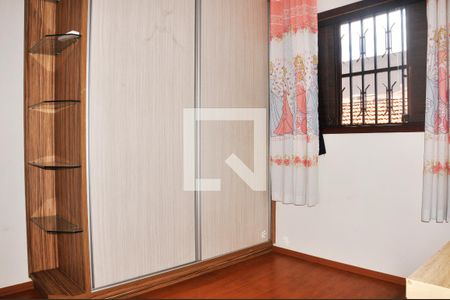Casa de condomínio à venda com 121m², 2 quartos e 2 vagas Casa de condomínio à venda com 121m², 2 quartos e 2 vagasDetalhe - Quarto 02 e Suíte