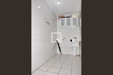 Casa de condomínio à venda com 121m², 2 quartos e 2 vagas Casa de condomínio à venda com 121m², 2 quartos e 2 vagasDetalhe - Área de Serviço