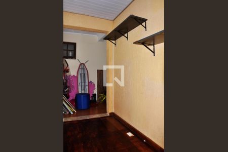 Casa de condomínio à venda com 121m², 2 quartos e 2 vagas Casa de condomínio à venda com 121m², 2 quartos e 2 vagasDetalhe - Escritório