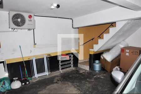 Casa de condomínio à venda com 121m², 2 quartos e 2 vagas Casa de condomínio à venda com 121m², 2 quartos e 2 vagasGaragem