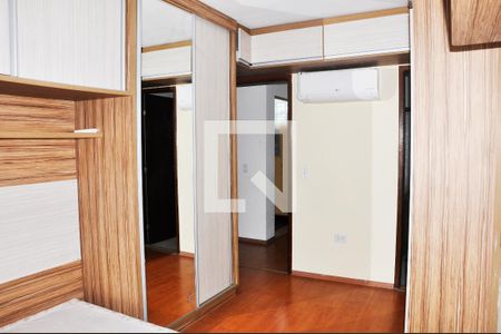 Casa de condomínio à venda com 121m², 2 quartos e 2 vagas Casa de condomínio à venda com 121m², 2 quartos e 2 vagasDetalhe - Quarto 01 e Suíte