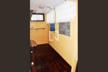 Casa de condomínio à venda com 121m², 2 quartos e 2 vagas Casa de condomínio à venda com 121m², 2 quartos e 2 vagasDetalhe - Escritório