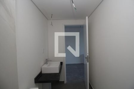 Banheiro de kitnet/studio à venda com 0 quarto, 31m² em Vila Gomes Cardim, São Paulo