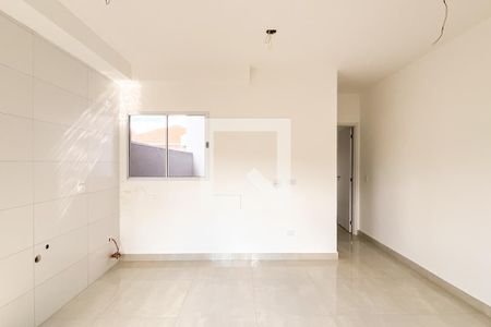 Sala/Cozinha de apartamento para alugar com 2 quartos, 45m² em Vila Mangalot, São Paulo