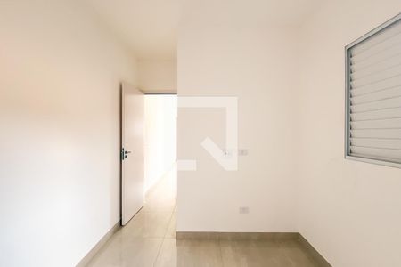 Quarto de apartamento para alugar com 2 quartos, 45m² em Vila Mangalot, São Paulo