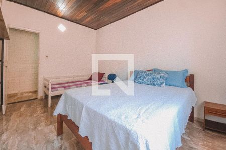 Quarto 1 de casa para alugar com 5 quartos, 250m² em Piatã, Salvador