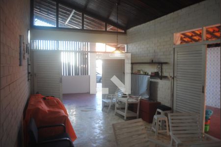 Sala  de casa para alugar com 5 quartos, 250m² em Piatã, Salvador