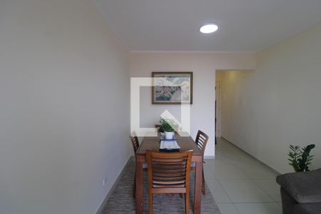 Sala de apartamento à venda com 2 quartos, 58m² em Vila Romano, São Paulo