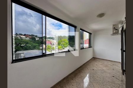 Sacada Suíte  de casa para alugar com 4 quartos, 240m² em Jardim Tupa, São Paulo