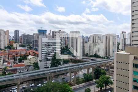 Sala - Vista de apartamento para alugar com 2 quartos, 39m² em Campo Belo, São Paulo