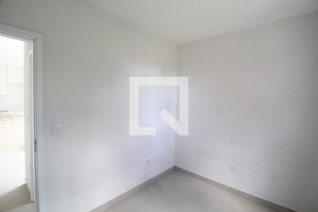 Quarto 1 de apartamento para alugar com 2 quartos, 48m² em Custódio Pereira, Uberlândia