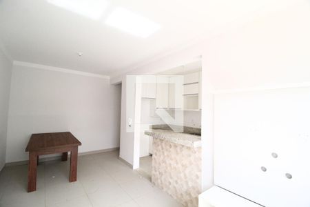 Sala de apartamento para alugar com 2 quartos, 48m² em Custódio Pereira, Uberlândia