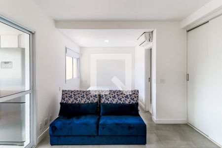 Sala/Quarto de apartamento para alugar com 1 quarto, 37m² em Vila Cordeiro, São Paulo