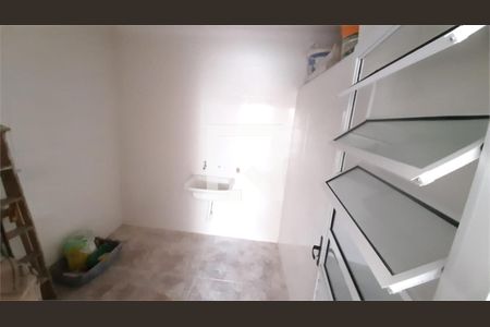 Casa à venda com 3 quartos, 180m² em Vila Medeiros, São Paulo