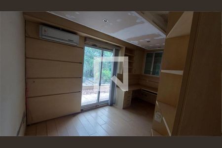 Casa à venda com 4 quartos, 288m² em Alphaville, Santana de Parnaíba