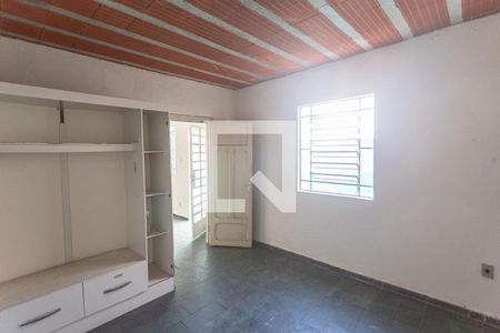 Quarto  de kitnet/studio para alugar com 1 quarto, 35m² em Santa Efigênia, Belo Horizonte