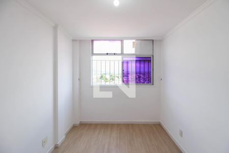 Quarto 1 de apartamento para alugar com 2 quartos, 42m² em Centro, Nilópolis