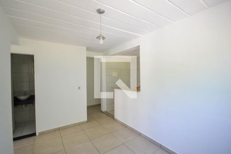 Sala de apartamento para alugar com 2 quartos, 51m² em Vila Dagmar, Belford Roxo