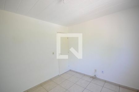 Quarto 1 de apartamento para alugar com 2 quartos, 51m² em Vila Dagmar, Belford Roxo