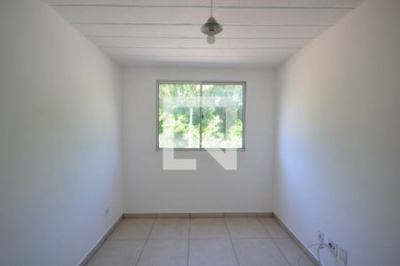 Sala de apartamento para alugar com 2 quartos, 51m² em Vila Dagmar, Belford Roxo