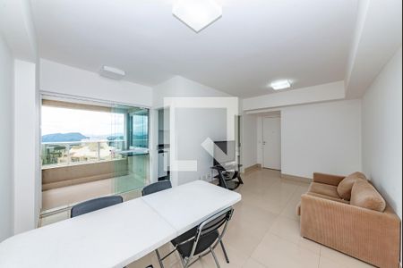 Sala de apartamento para alugar com 2 quartos, 77m² em Vila da Serra, Nova Lima