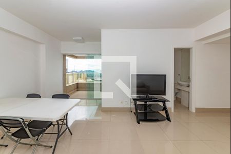 Sala de apartamento para alugar com 2 quartos, 77m² em Vila da Serra, Nova Lima