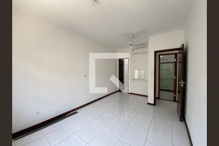 Quarto 1 de casa para alugar com 1 quarto, 127m² em Quintino Bocaiúva, Rio de Janeiro