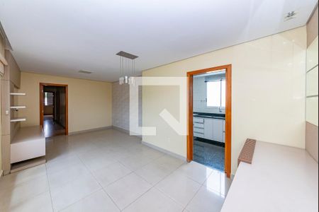 Sala de apartamento à venda com 3 quartos, 80m² em Nova Suíça, Belo Horizonte